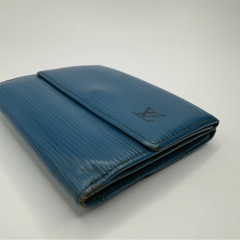 Louis Vuitton Blue Epi Leather Tri-Fold Wallet | Unisex | Pre-Owned |